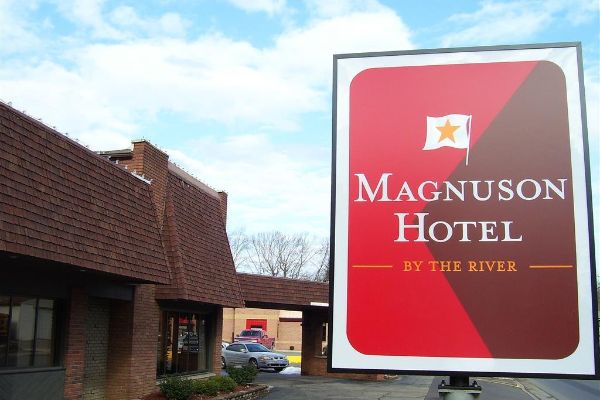 MAGNUSON HOTEL BY THE RIVER-MARIETTA (Marietta)